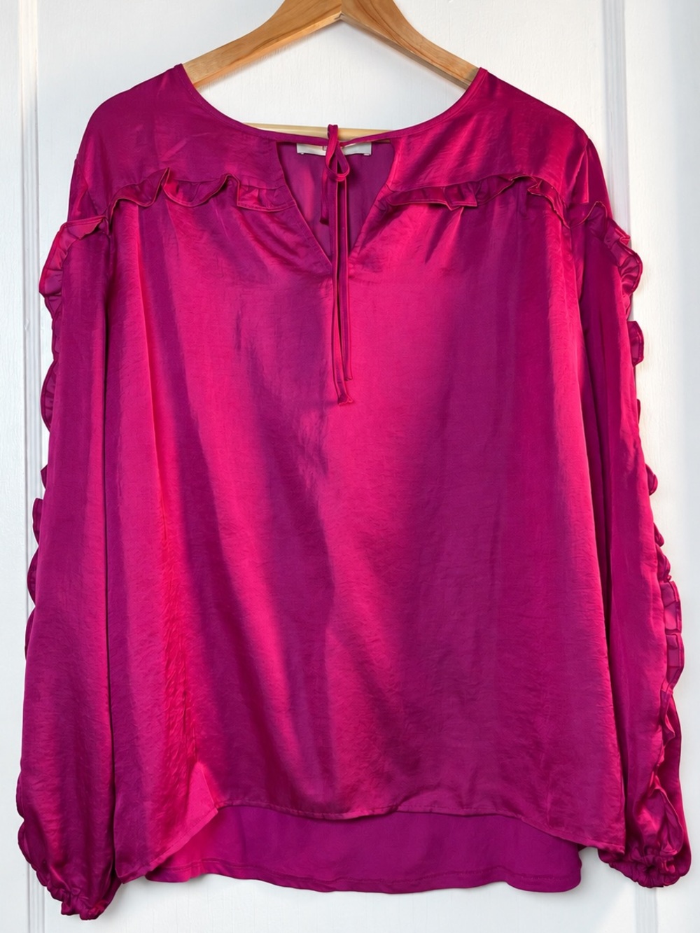 LOFT Fuchsia Magenta Ruffle Sleeve Blouse XL Satin Tie Neck Romantic